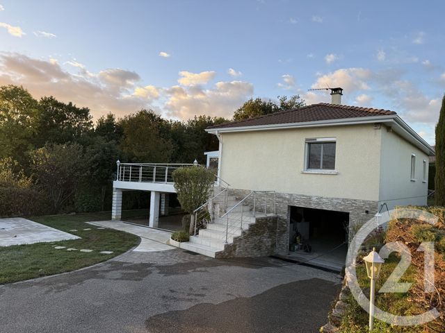 maison à louer - 4 pièces - 193.0 m2 - REVENTIN VAUGRIS - 38 - RHONE-ALPES - Century 21 Hestia Ldi