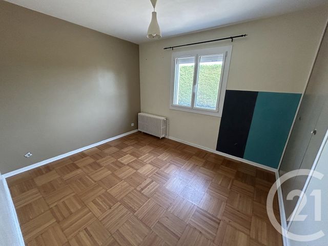 maison à louer - 4 pièces - 193.0 m2 - REVENTIN VAUGRIS - 38 - RHONE-ALPES - Century 21 Hestia Ldi