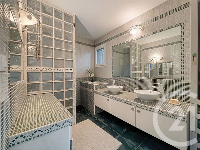 maison à vendre - 6 pièces - 230.0 m2 - ST CYR SUR LE RHONE - 69 - RHONE-ALPES - Century 21 Hestia Ldi