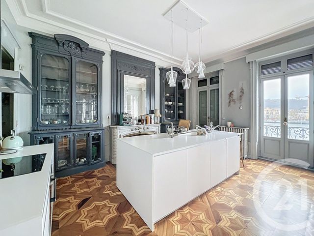 Appartement F5 à vendre - 5 pièces - 162.65 m2 - VIENNE - 38 - RHONE-ALPES - Century 21 Hestia Ldi