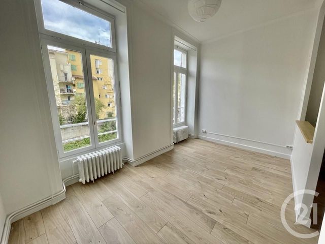 Appartement F3 à louer - 3 pièces - 68.75 m2 - VIENNE - 38 - RHONE-ALPES - Century 21 Hestia Ldi