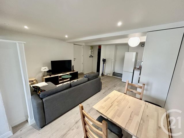 Appartement F1 à louer - 1 pièce - 38.45 m2 - VIENNE - 38 - RHONE-ALPES - Century 21 Hestia Ldi