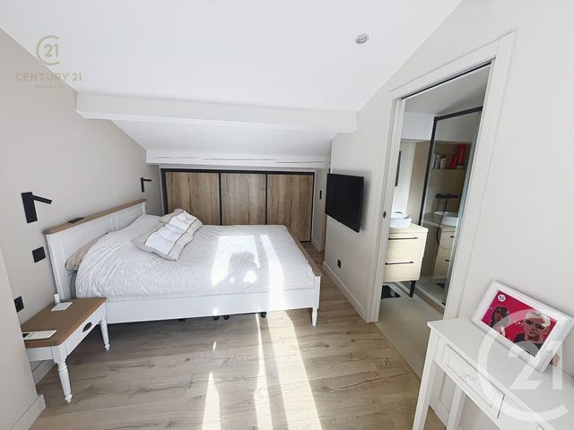 Appartement Duplex à vendre - 3 pièces - 58.12 m2 - GASSIN - 83 - PROVENCE-ALPES-COTE-D-AZUR - Century 21 Hestia Ldi