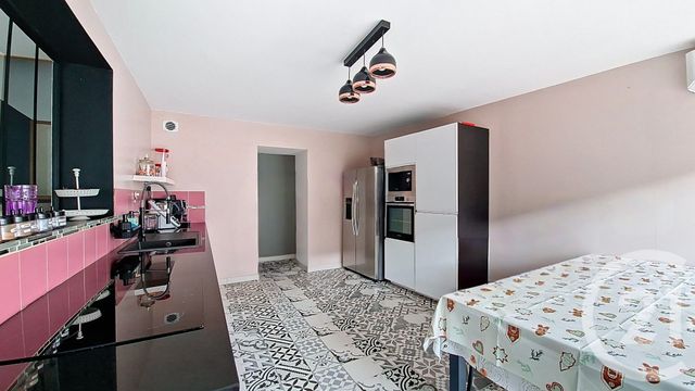 maison à vendre - 5 pièces - 132.59 m2 - JARDIN - 38 - RHONE-ALPES - Century 21 Hestia Ldi