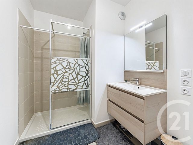 Appartement F2 à vendre - 2 pièces - 44.02 m2 - VIENNE - 38 - RHONE-ALPES - Century 21 Hestia Ldi