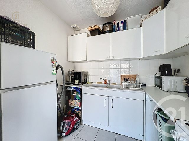 Appartement F2 à vendre - 2 pièces - 39.65 m2 - CORBAS - 69 - RHONE-ALPES - Century 21 Hestia Ldi