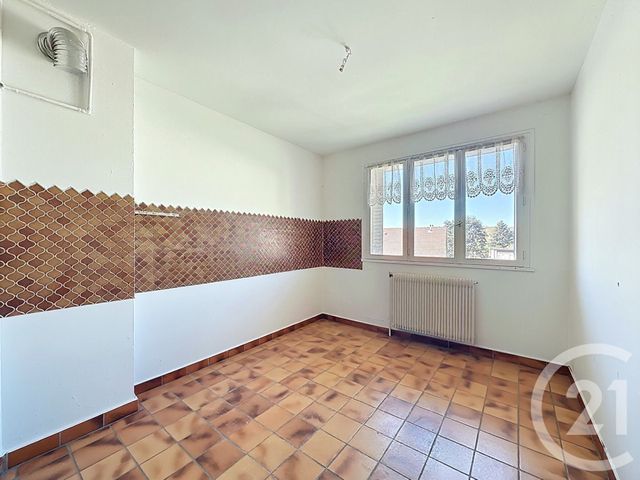 Appartement F5 à vendre - 5 pièces - 91.89 m2 - PONT EVEQUE - 38 - RHONE-ALPES - Century 21 Hestia Ldi