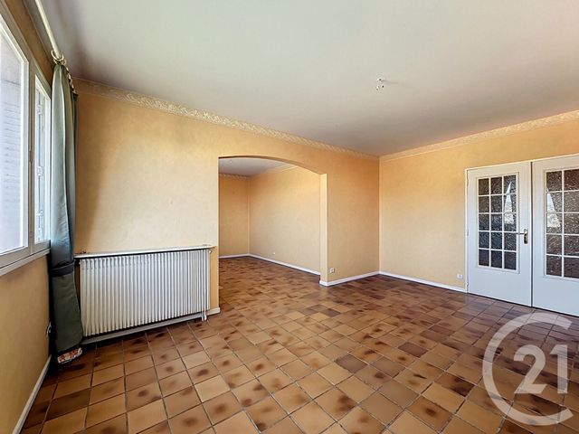 Appartement F5 à vendre - 5 pièces - 91.89 m2 - PONT EVEQUE - 38 - RHONE-ALPES - Century 21 Hestia Ldi