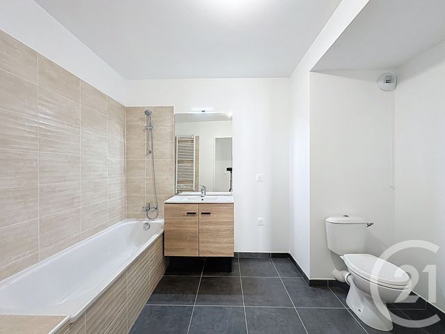 Appartement T4 à vendre - 4 pièces - 89.2 m2 - VIENNE - 38 - RHONE-ALPES - Century 21 Hestia Ldi