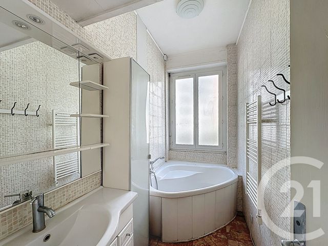 Appartement F3 à vendre - 3 pièces - 76.21 m2 - VIENNE - 38 - RHONE-ALPES - Century 21 Hestia Ldi