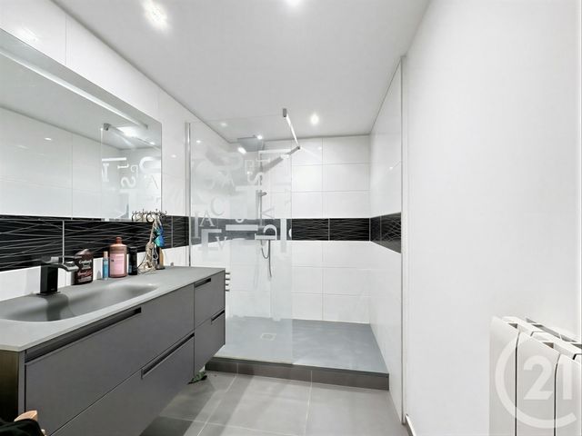 maison à vendre - 7 pièces - 139.0 m2 - VERNIOZ - 38 - RHONE-ALPES - Century 21 Hestia Ldi