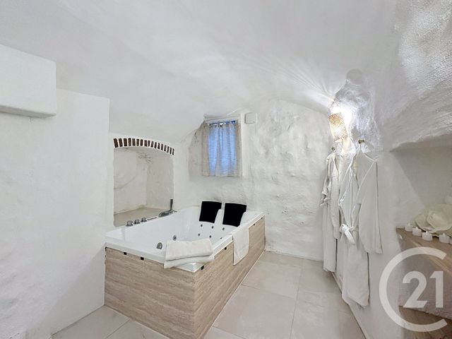 Appartement F2 à vendre - 2 pièces - 52.94 m2 - VIENNE - 38 - RHONE-ALPES - Century 21 Hestia Ldi