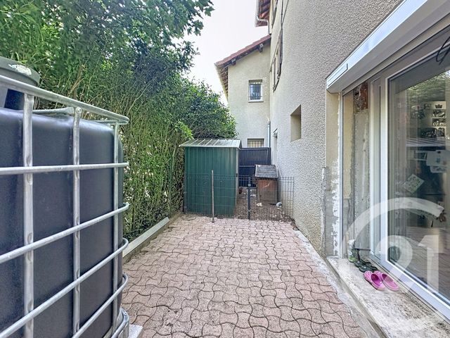 Appartement F3 à vendre - 4 pièces - 84.1 m2 - BOUGE CHAMBALUD - 38 - RHONE-ALPES - Century 21 Hestia Ldi