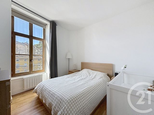 Appartement T3 à vendre - 3 pièces - 70.37 m2 - VIENNE - 38 - RHONE-ALPES - Century 21 Hestia Ldi