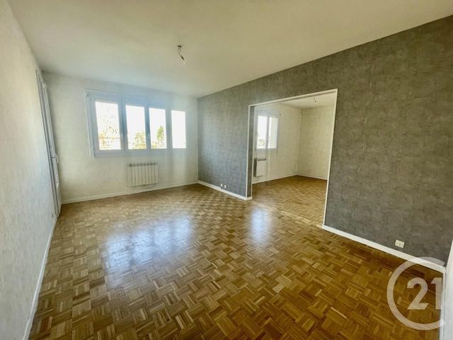 Appartement F5 à vendre - 5 pièces - 91.34 m2 - PONT EVEQUE - 38 - RHONE-ALPES - Century 21 Hestia Ldi