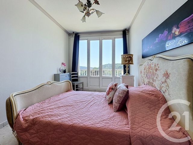 Appartement T5 à vendre - 5 pièces - 85.92 m2 - VIENNE - 38 - RHONE-ALPES - Century 21 Hestia Ldi