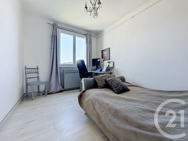 Appartement T5 à vendre - 5 pièces - 85.92 m2 - VIENNE - 38 - RHONE-ALPES - Century 21 Hestia Ldi