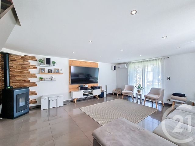 maison à vendre - 6 pièces - 134.41 m2 - ESTRABLIN - 38 - RHONE-ALPES - Century 21 Hestia Ldi