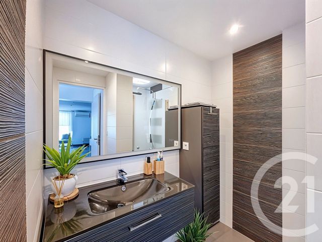 maison à vendre - 6 pièces - 134.41 m2 - ESTRABLIN - 38 - RHONE-ALPES - Century 21 Hestia Ldi