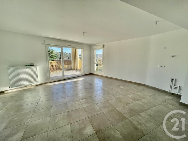 Appartement F4 à louer - 4 pièces - 83.65 m2 - VIENNE - 38 - RHONE-ALPES - Century 21 Hestia Ldi