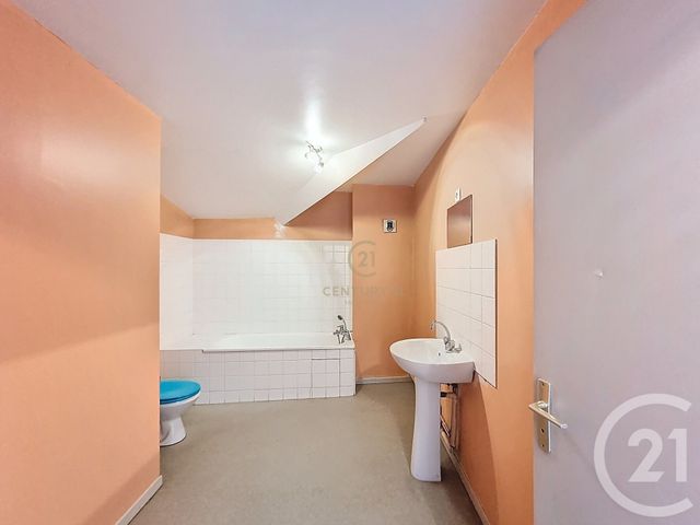 Afficher la photo en grand Appartement F4 à vendre - 4 pièces - 114.9 m2 - VIENNE - 38 - RHONE-ALPES - Century 21 Hestia Ldi