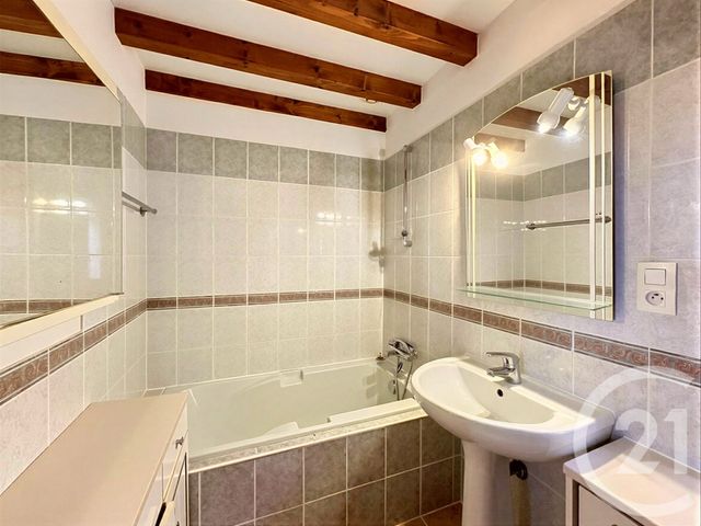 maison à vendre - 4 pièces - 118.0 m2 - SAVAS MEPIN - 38 - RHONE-ALPES - Century 21 Hestia Ldi