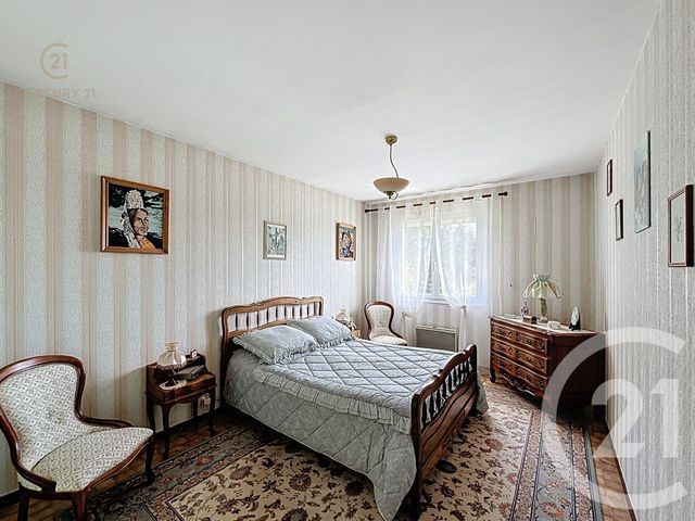 maison à vendre - 7 pièces - 149.57 m2 - ESTRABLIN - 38 - RHONE-ALPES - Century 21 Hestia Ldi