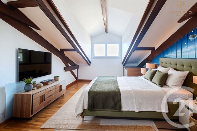 Appartement T3 à vendre - 3 pièces - 62.0 m2 - CONDRIEU - 69 - RHONE-ALPES - Century 21 Hestia Ldi