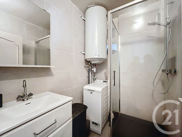 Appartement F3 à vendre - 4 pièces - 57.0 m2 - PONT EVEQUE - 38 - RHONE-ALPES - Century 21 Hestia Ldi