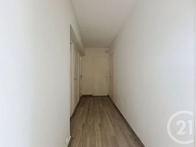Appartement F3 à vendre - 4 pièces - 57.0 m2 - PONT EVEQUE - 38 - RHONE-ALPES - Century 21 Hestia Ldi