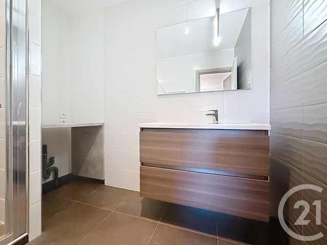 maison à vendre - 4 pièces - 112.0 m2 - ST QUENTIN FALLAVIER - 38 - RHONE-ALPES - Century 21 Hestia Ldi