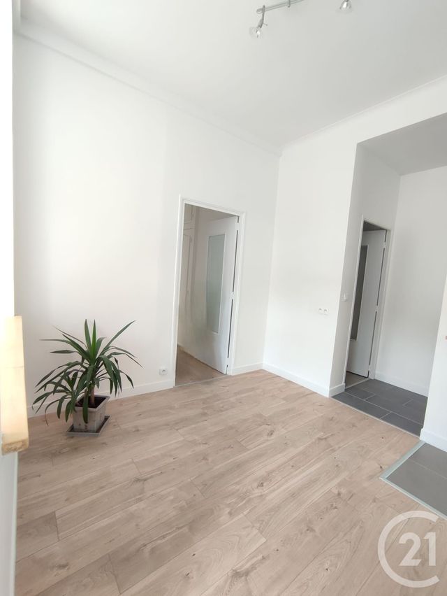 Appartement F3 à louer - 3 pièces - 68.75 m2 - VIENNE - 38 - RHONE-ALPES - Century 21 Hestia Ldi